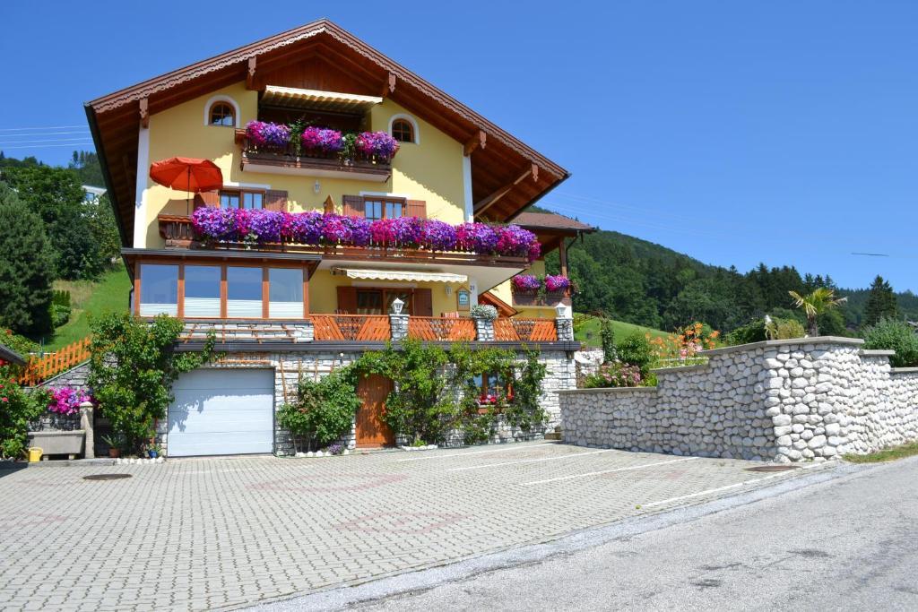 Gaestehaus Sonnenhang Apartment Mondsee Exterior photo